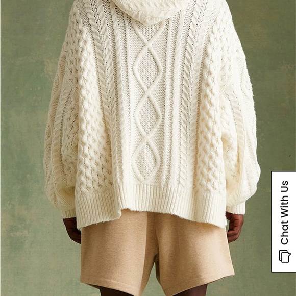 Essentials Sweatshirt - Picture 3 of 4